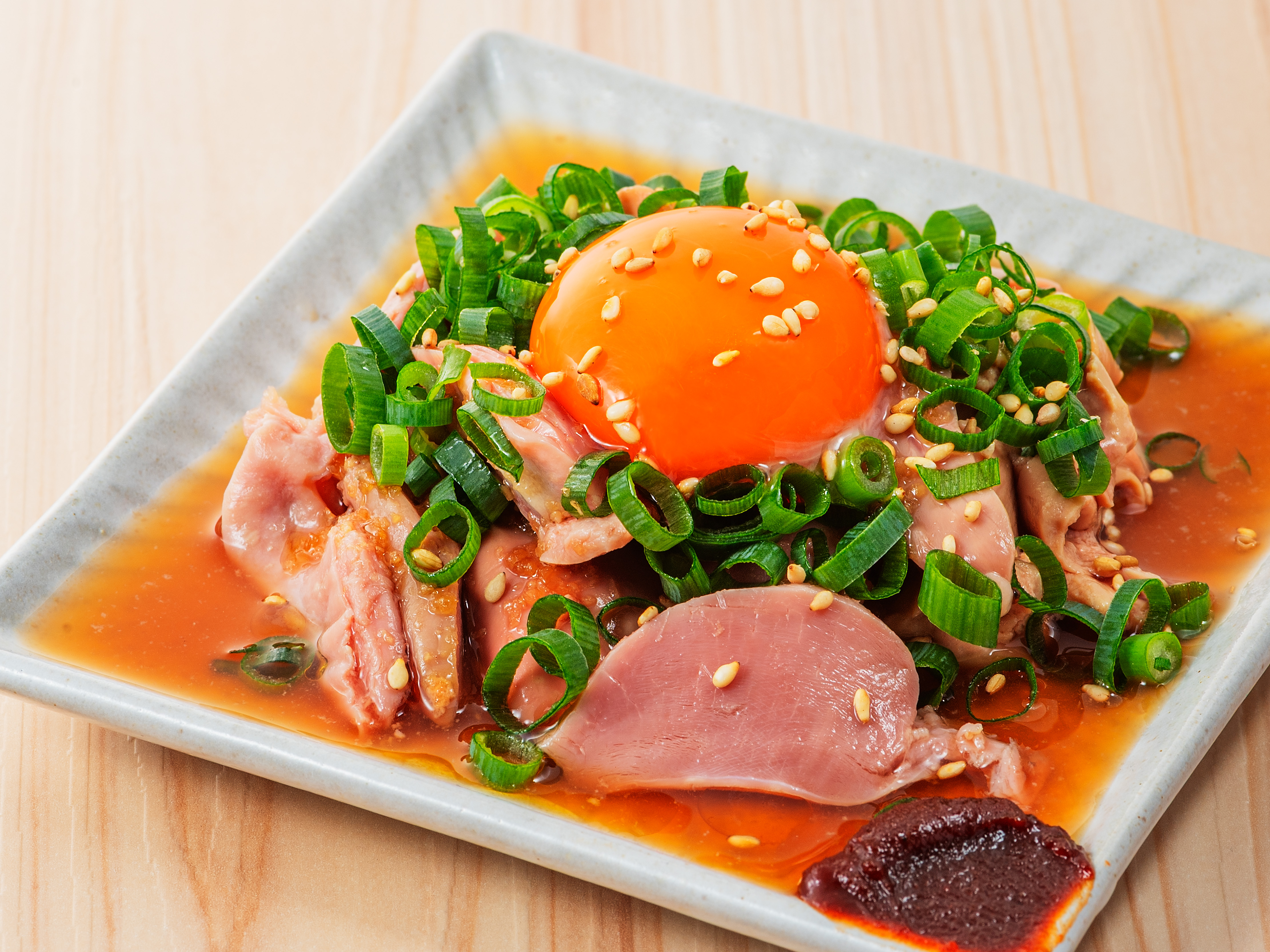 極・ホルモン刺し